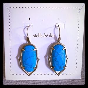 Stella & Dot Amala Chandelier earrings